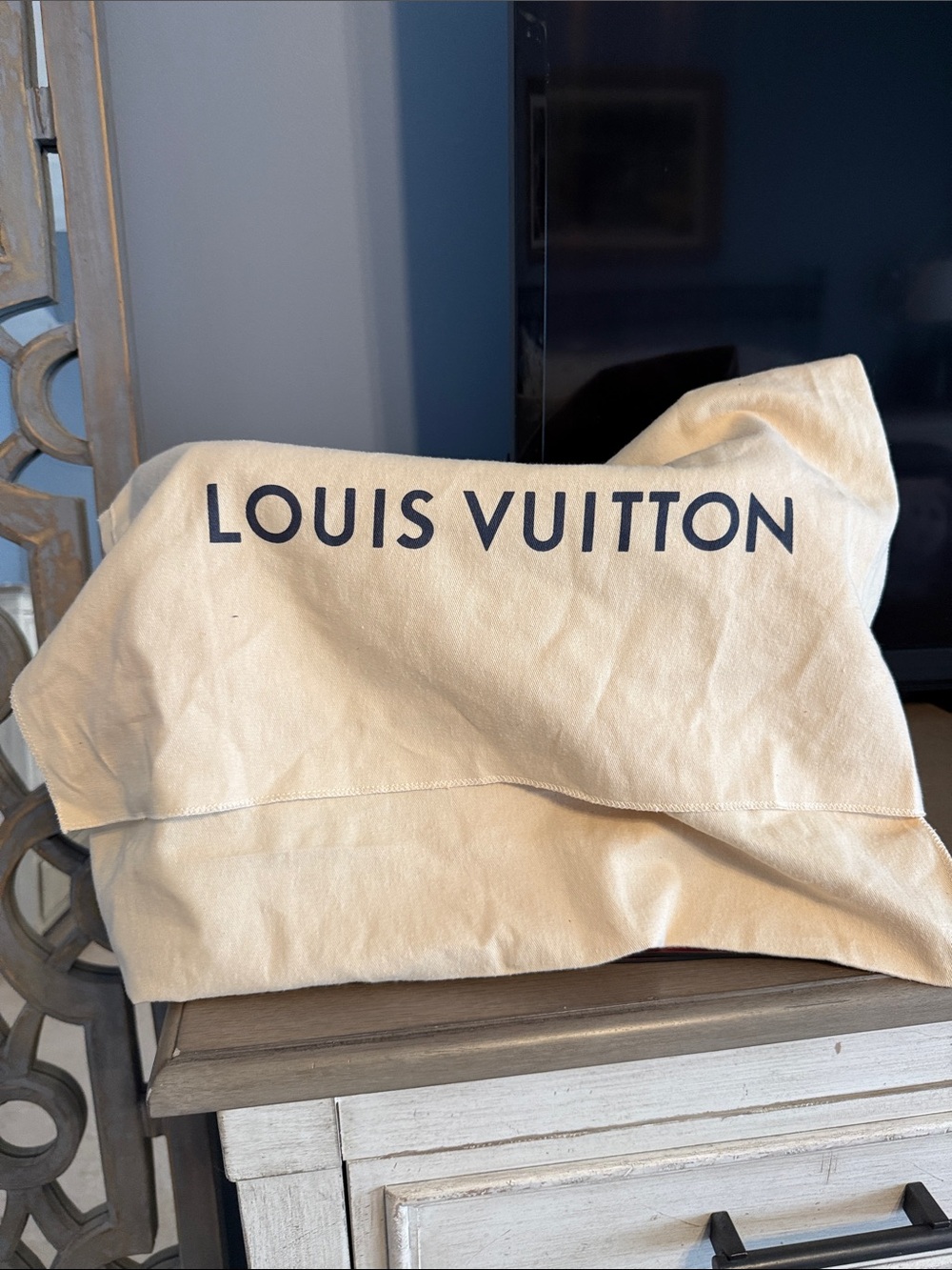 Louis Vuitton Damier Ebene Shoulder Bag with Black Top and Burgundy Strap - Picture 5 of 5